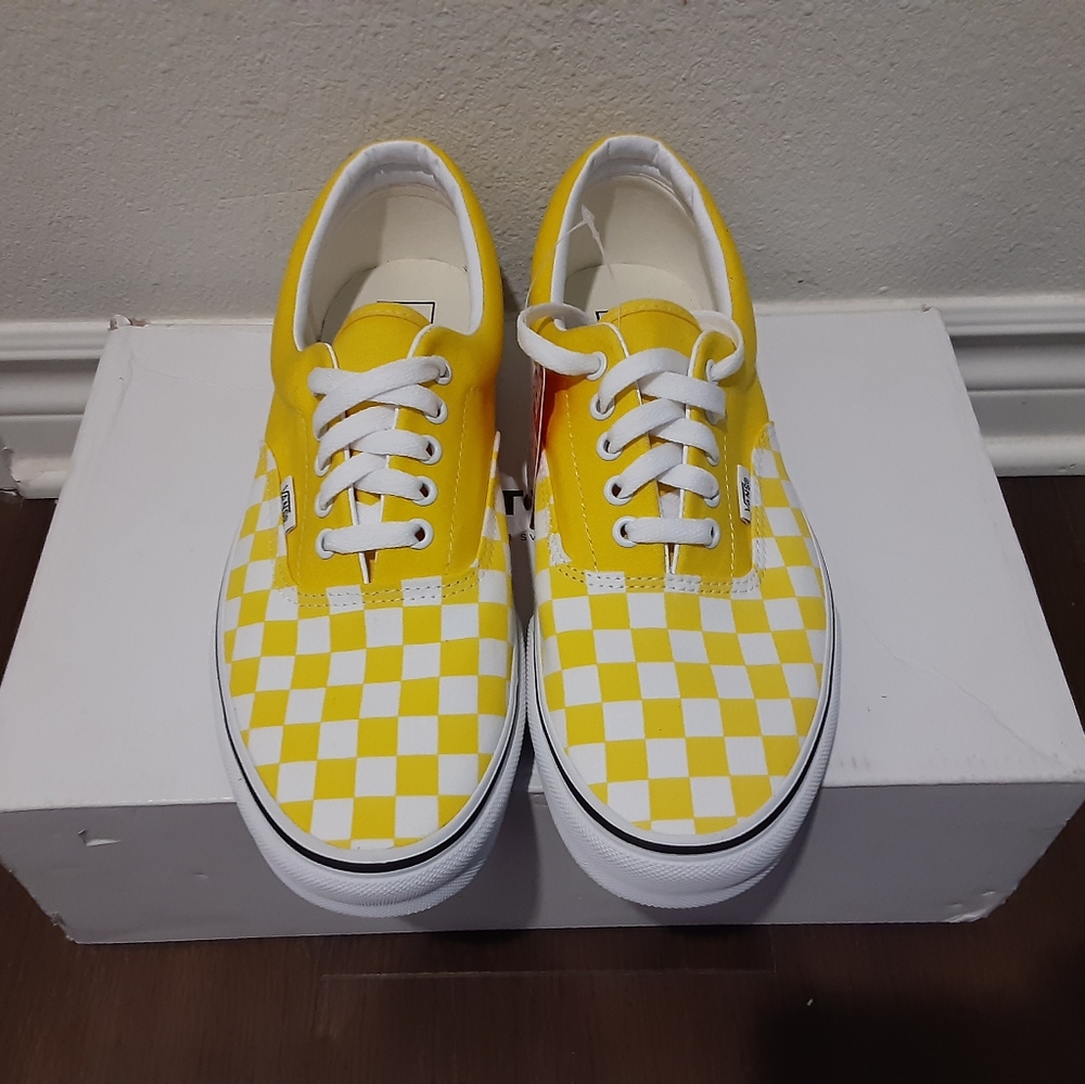 Vans - Picture 4 of 4
